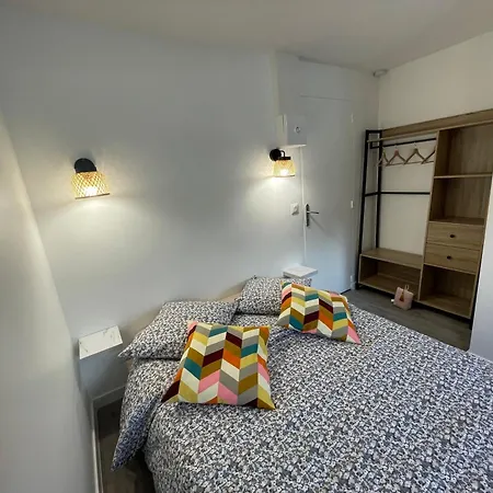 9 Neuf Et Moderne Lägenhet